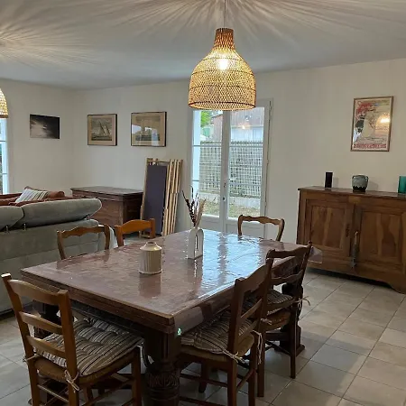 Villa Les Mesanges 8 Personnes Proche Des Plages